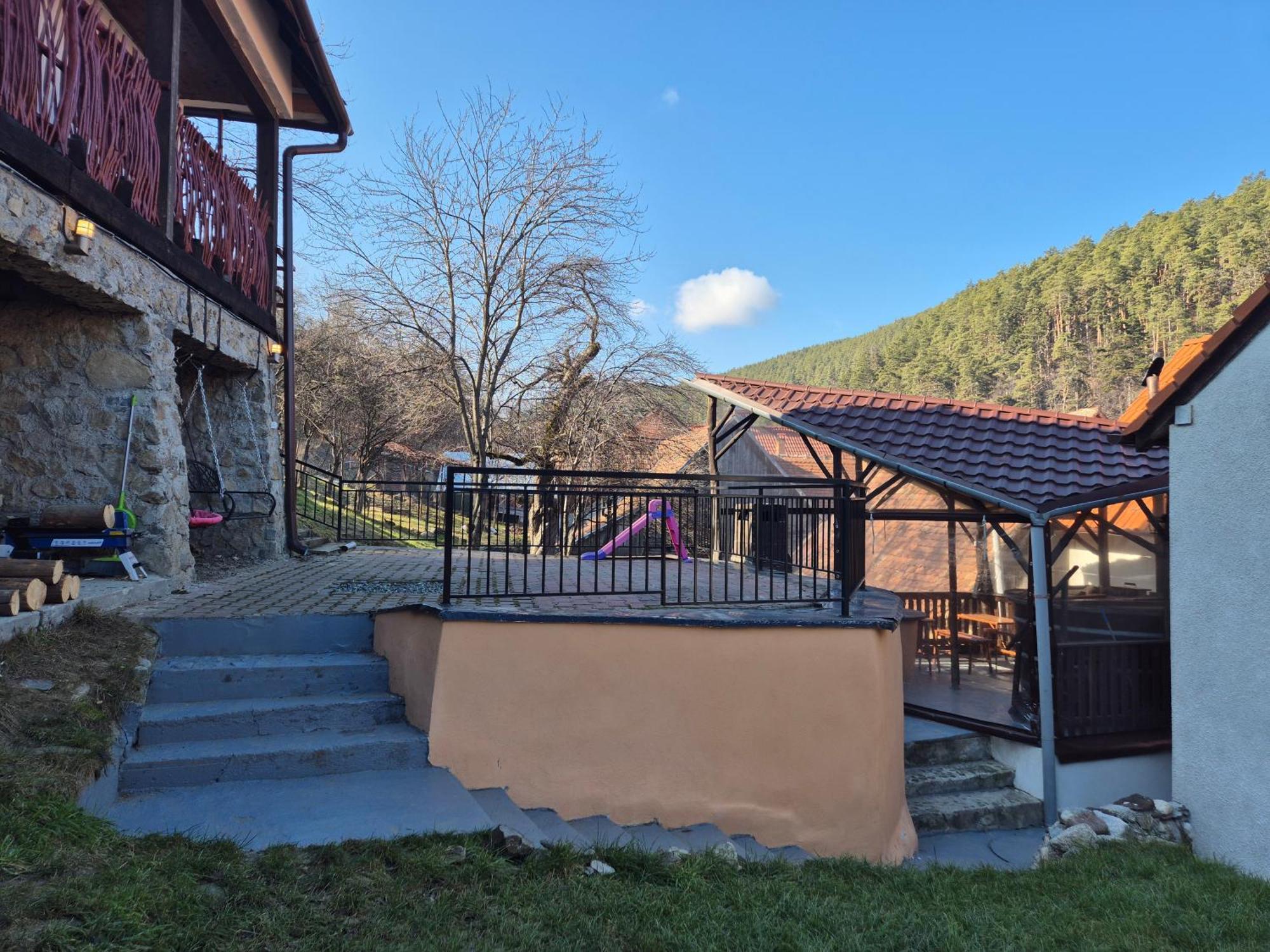 Pensiunea Carul Mare Răşinari Exterior foto